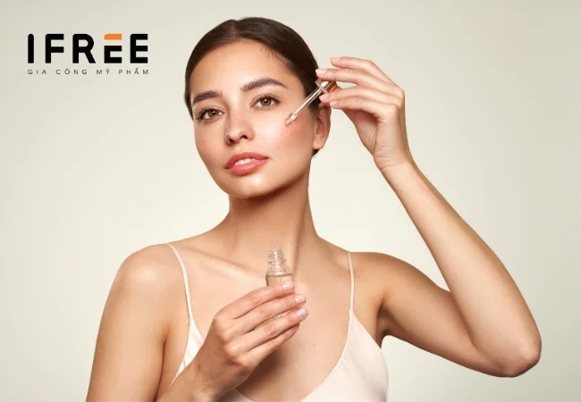 Khám phá công dụng thực sự của serum nghệ đối với làn da 2 serum nghệ
